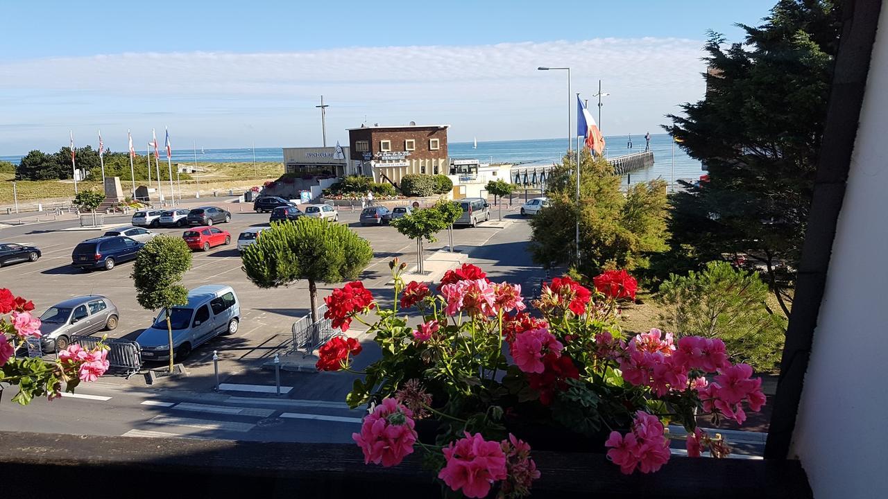 Hotel De Paris Courseulles-sur-Mer Exteriér fotografie