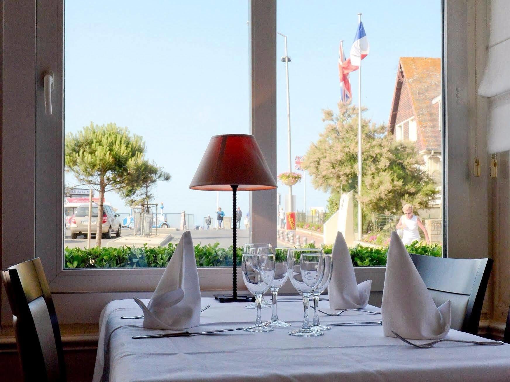 Hotel De Paris Courseulles-sur-Mer Exteriér fotografie