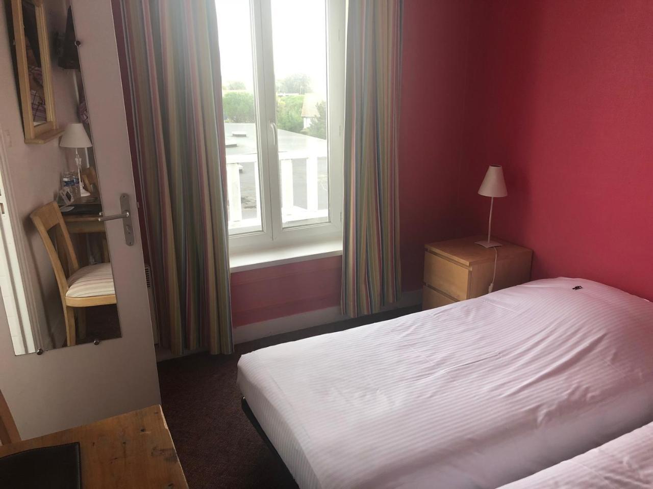Hotel De Paris Courseulles-sur-Mer Exteriér fotografie
